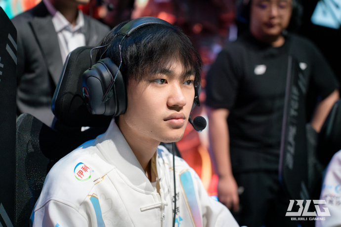 的基础上再 的基础上再