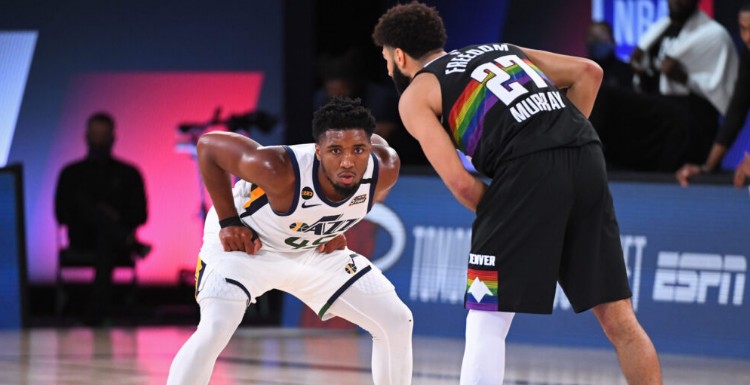 鼓舞士气的 鼓舞士气的